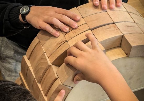 Atelier familles « Petits vitraillistes »